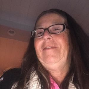 Meet your Posher, Debra